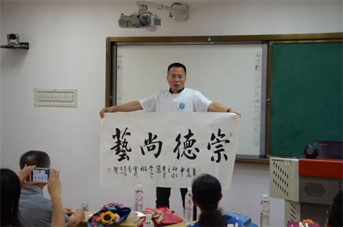 点击这里用新窗口浏览图片