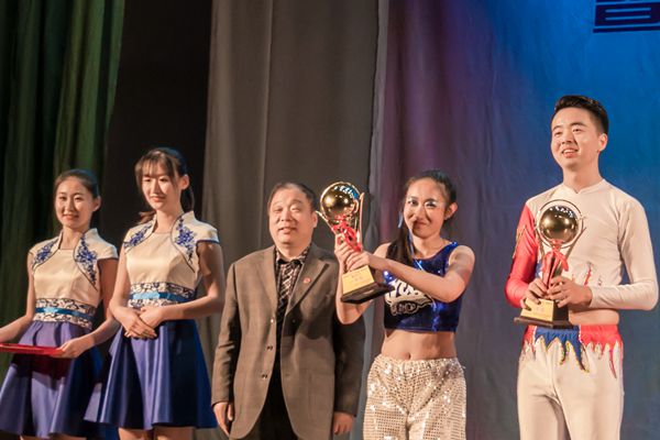 点击这里用新窗口浏览图片