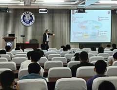 图示, 示意图

中度可信度描述已自动生成